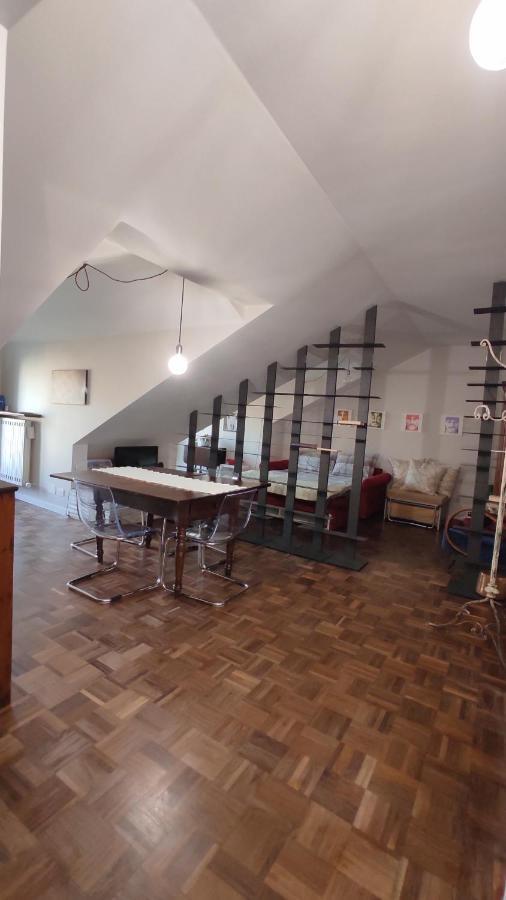 Appartamento Nel Cuore Di Torino Centro Exterior foto