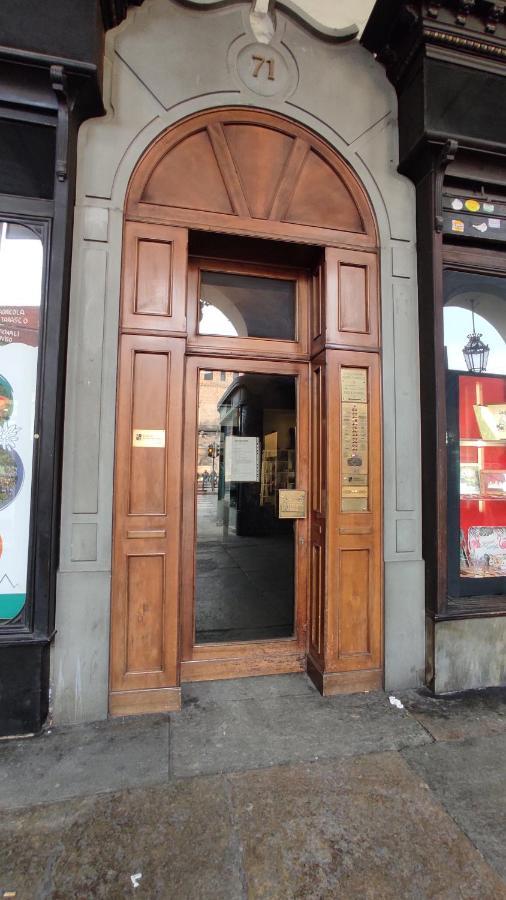 Appartamento Nel Cuore Di Torino Centro Exterior foto